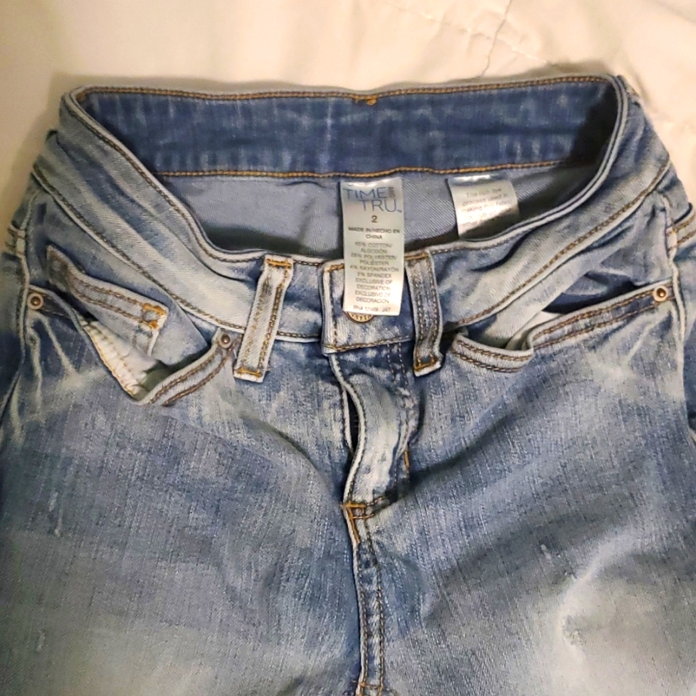 Time and tru skinny light washed jeans sz 2